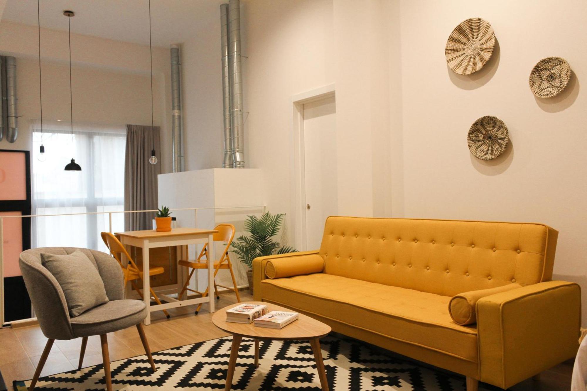 Monkeys Apartments Miraflores เซบีญา ภายนอก รูปภาพ